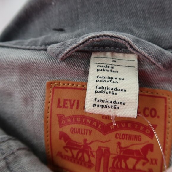 Levi's Women's Gray Denim Jacket Size Medium - Picture 2 of 6